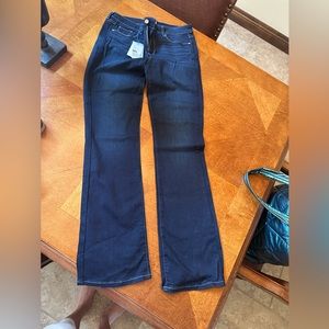 Size 32 Paige jeans Manhattan bootcut